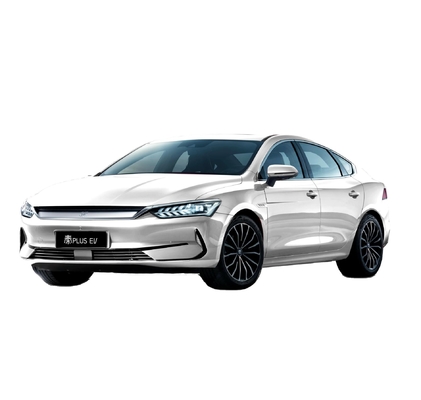 O sedã de família elétrico puro mais vendido da BYD, Qin mais EV, tem uma autonomia de 500KM.