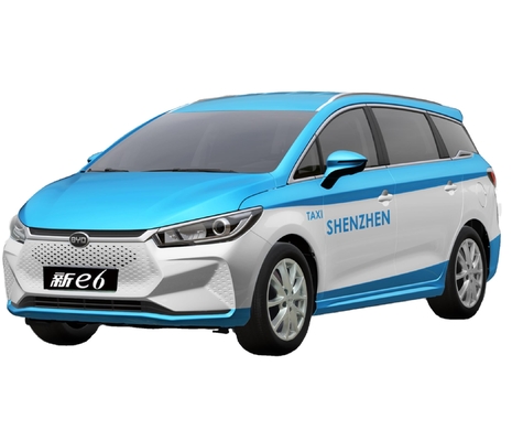 O táxi elétrico mais vendido da BYD, o novo e6, tem uma autonomia de 500KM.