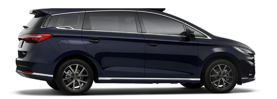 O carro de negócios híbrido de 6 lugares mais vendido da BYD, o Max Dmi.