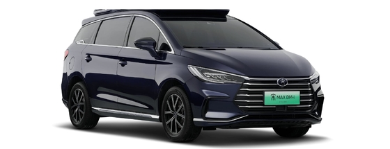 O carro de negócios híbrido de 6 lugares mais vendido da BYD, o Max Dmi.