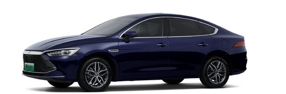 O sedã familiar híbrido mais econômico da BYD, Qin Plus DMI Champions Edition