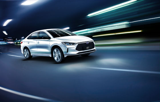 BYD Pure Electric E3 Taxi Tem Uma Autonomia de 401KM Transporte Suave