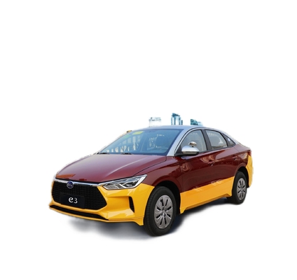 O táxi e3 elétrico puro BYD tem um alcance de 401KM.