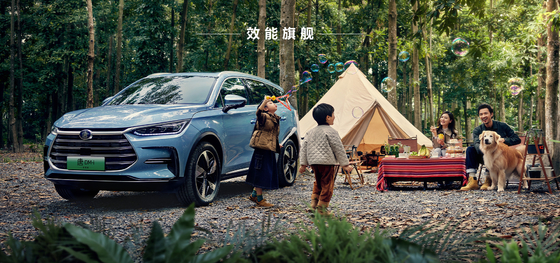 Benchmark de desempenho: potência híbrida com autonomia de 121 km, tração dianteira de luxo BYD SUV Tang DMI