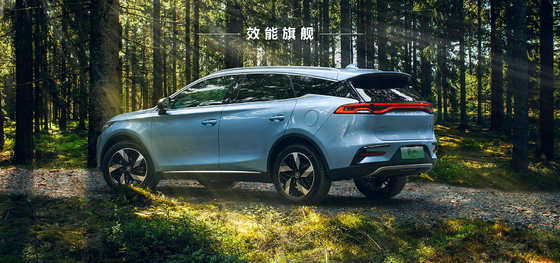 Benchmark de desempenho: potência híbrida com autonomia de 121 km, tração dianteira de luxo BYD SUV Tang DMI